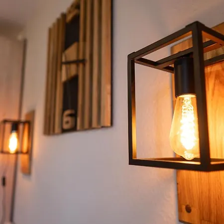 Apartment Traumhaft Schoene Welt - Stilvolles Mit Kueche Und Bad *